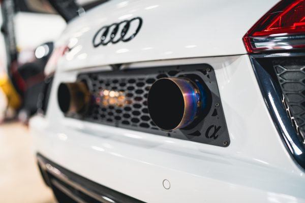 AMS Performance Audi R8 ALPHA TT Kit Center Exit Titanium Exhaust - Env 1