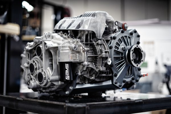 V10 Diff Cover Trans Brace 10